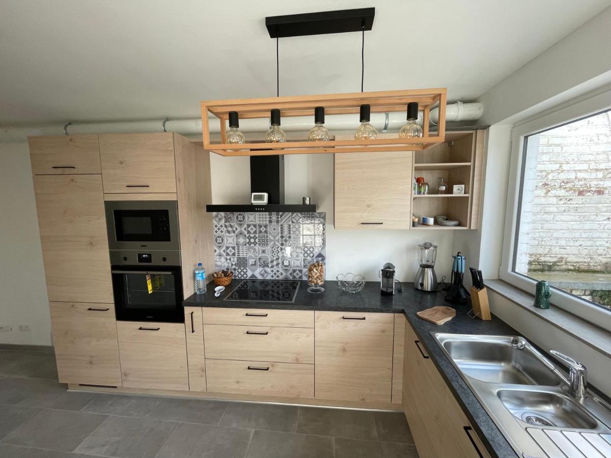 Appartement Avec Exterieur A Proximite De Liege Herstal Exterior foto